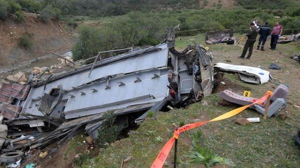 سقوط مرگبار اتوبوس به دره ای در کلمبیا